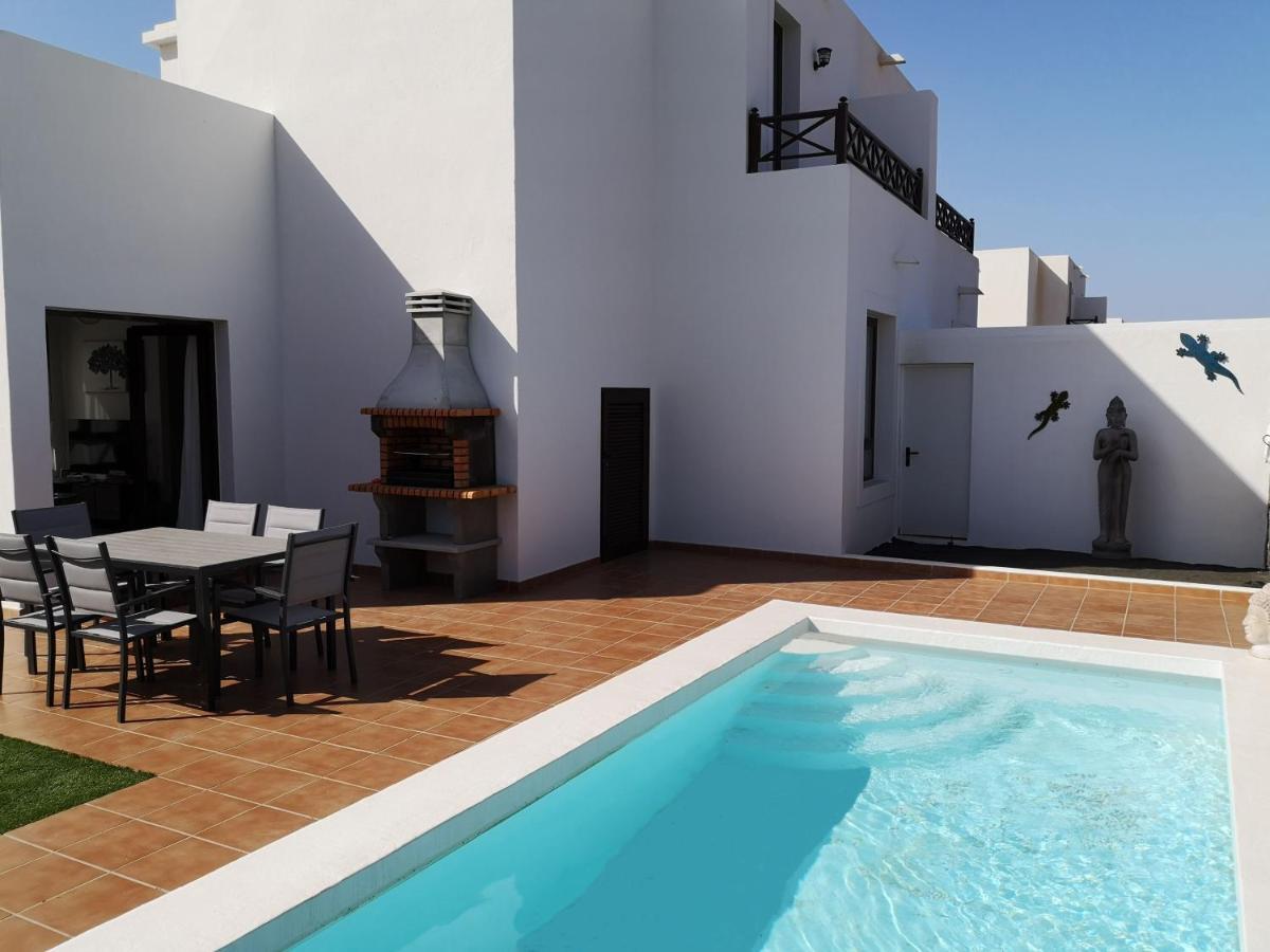 Casa Panadero'S, 3 Bedroom Villa Плая Бланка Екстериор снимка